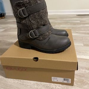 Charcoal boot Never worn! Made by Sugar